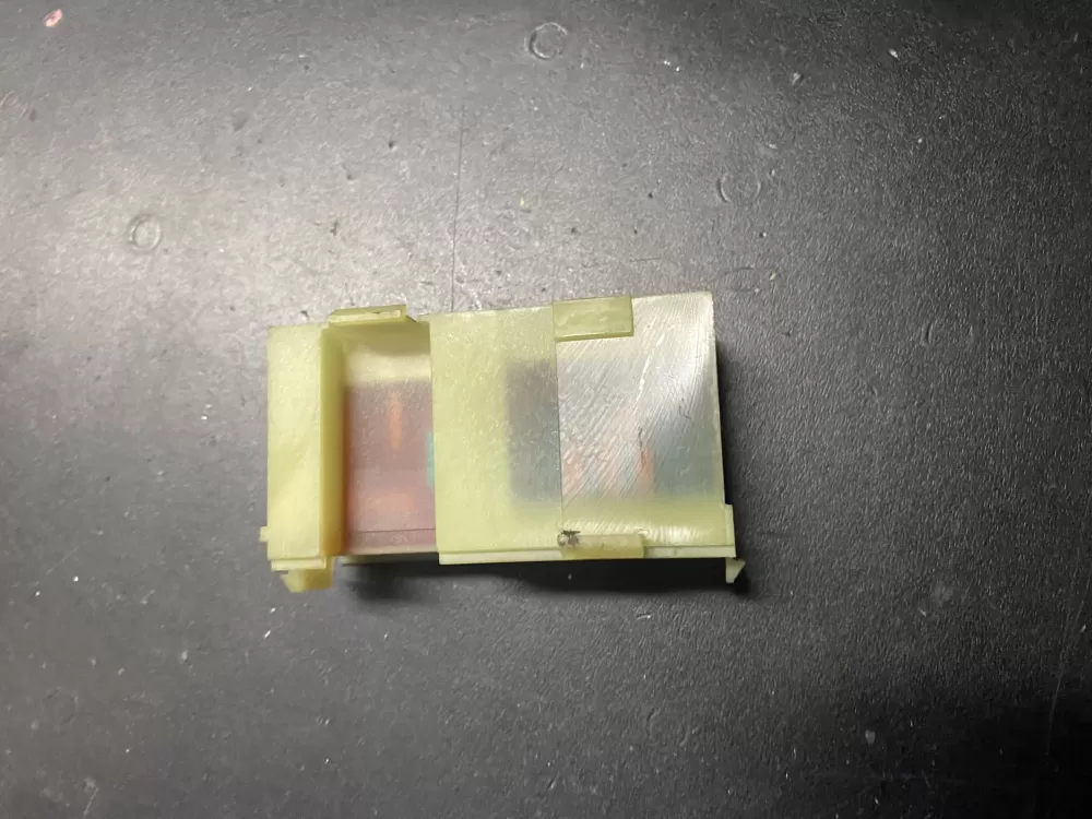 Kenmore GE WB20K5037 Range Spark Module AZ18688 | BK710