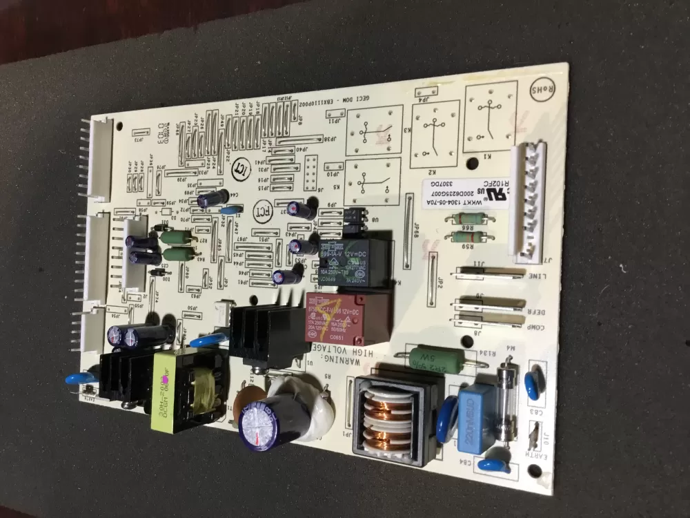 GE 200D6235G007 EBX1110P002 Refrigerator Control Board
