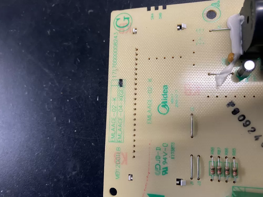 GE MD12001LB EMLAAGE-04- 17170000008243 Microwave Control Board AZ11766 | BK637