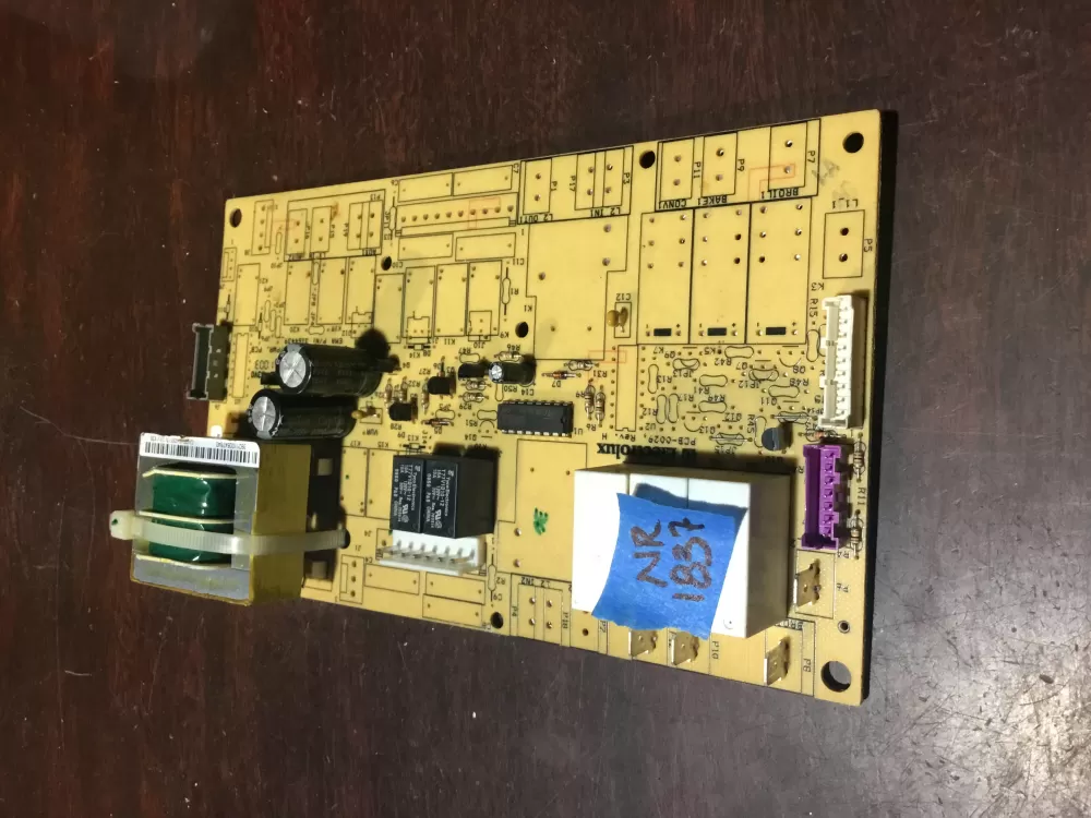 Whirlpool A13163921A Oven Range Control Board AZ70076 | NR1837