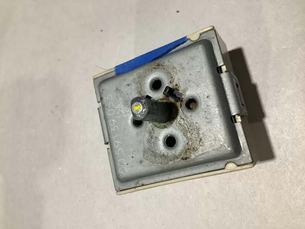 Whirlpool Electrolux A05615501 Range Switch AZ115883 | Sl199