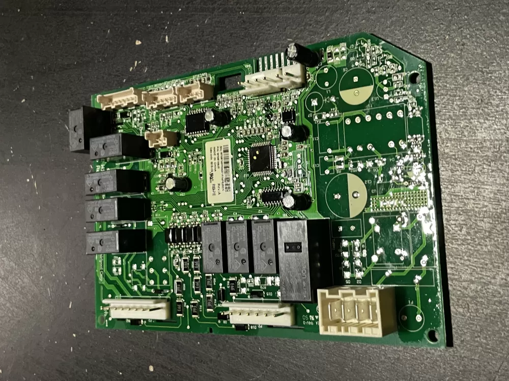Whirlpool  Maytag  KitchenAid  Jenn-Air AP6329003 W10467104 W10614933 W10886280 WPW10614933 W11035835 PS12346620 Refrigerator Control Board