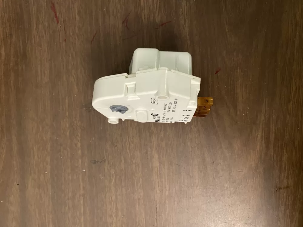 Whirlpool Kenmore W10822278 Refrigerator Defrost Timer AZ100484 | BK565