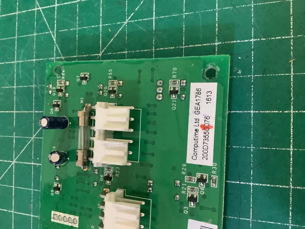 GE 200D7355G076 Refrigerator Dispenser Control Board AZ208131 | NR67