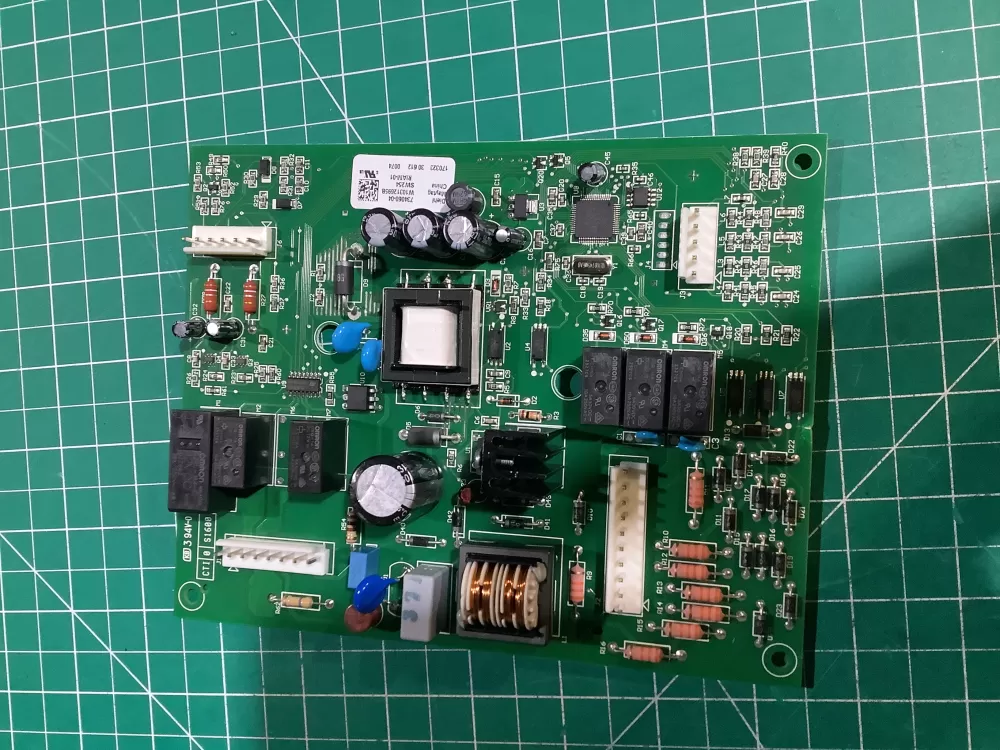 Whirlpool Maytag W10312695B Refrigerator Control Board AZ146113 | NR2451