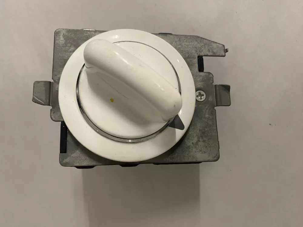 GE 572D520P021 WE4M271 Dryer Timer AZ209014 | BK2438
