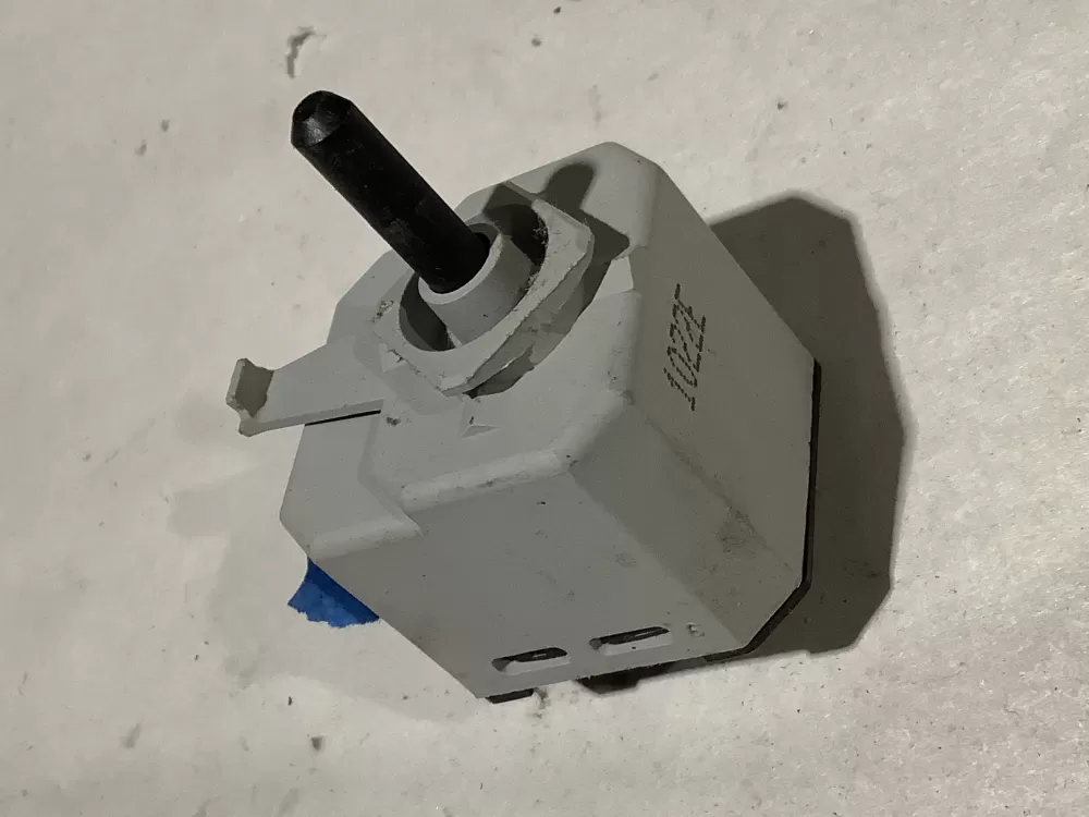 Whirlpool 3398093 WP3398093 Dryer WP Switch AZ108495 | Sl126
