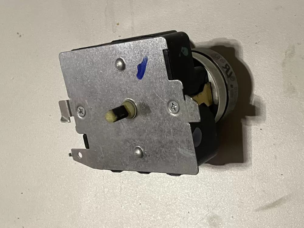 GE 212D1233P013 WE4M365 Dryer Timer