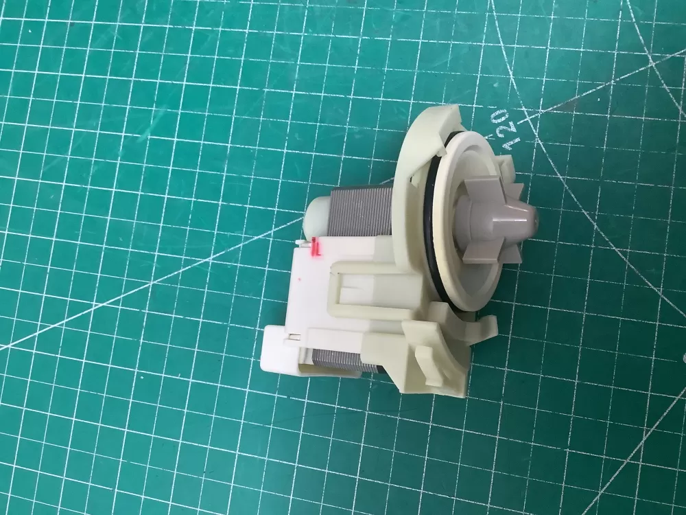 Whirlpool  Maytag  Kenmore  KitchenAid 8558995C Dishwasher Drain Pump