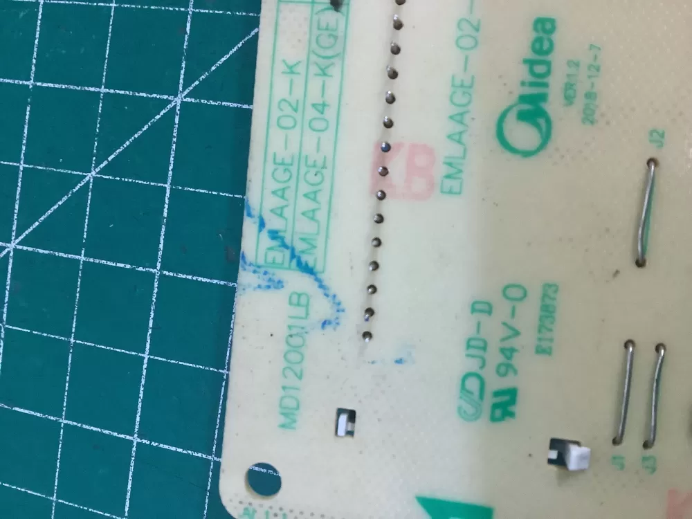 GE MD12001LB EMLAAGE-04-K 17170000008243 Microwave Control # AZ208042 | NR89