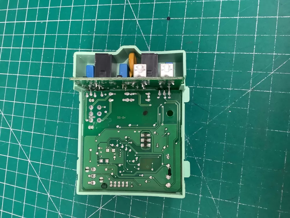 100-01604-02 Invensys Board - Control