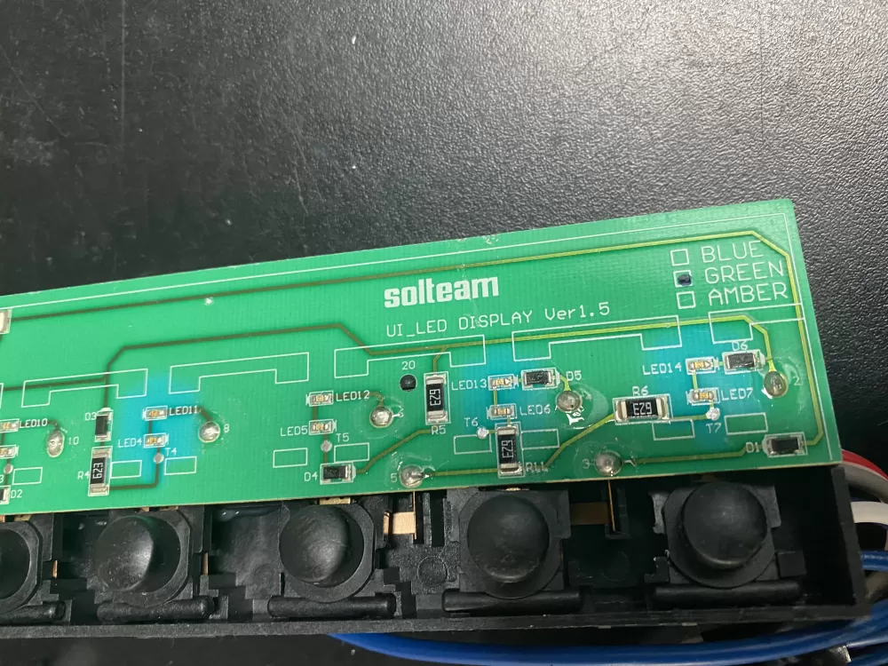 Whirlpool W10424366 Refrigerator Dispenser Control Board AZ7022 | BK681