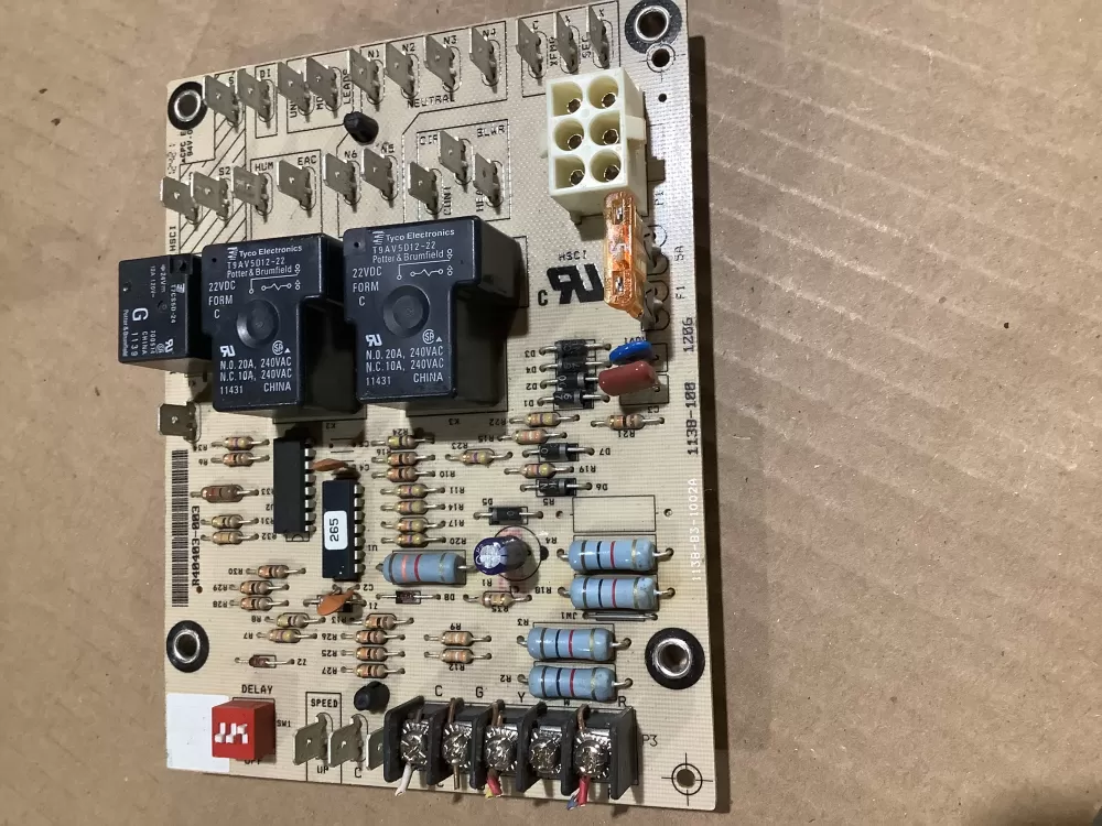 Carrier  Bryant  Lennox  York 1138-83-1002A Furnace Control Board