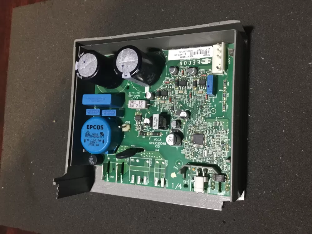 GE Refrigerator VCC3 1156 219323010 Main Control Board AZ96571 | NR73