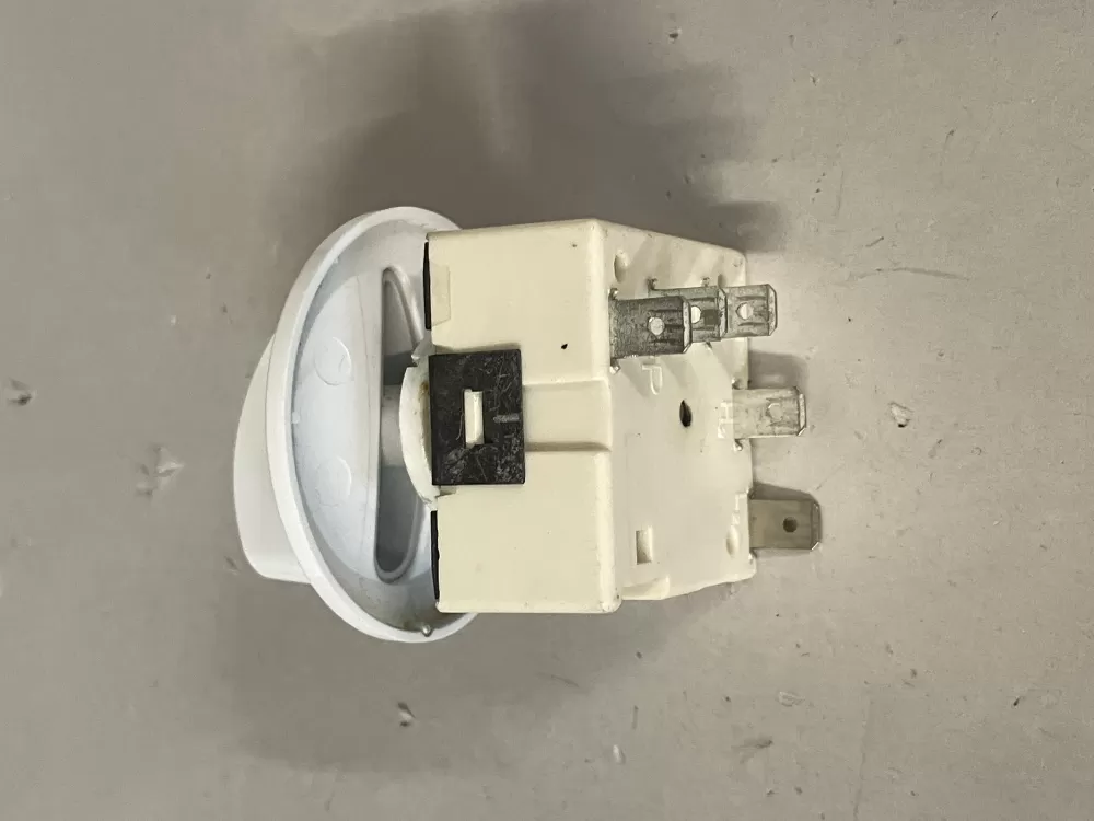 GE 318220020 318220080 318369615 903136-9010 Range Infinite Switch