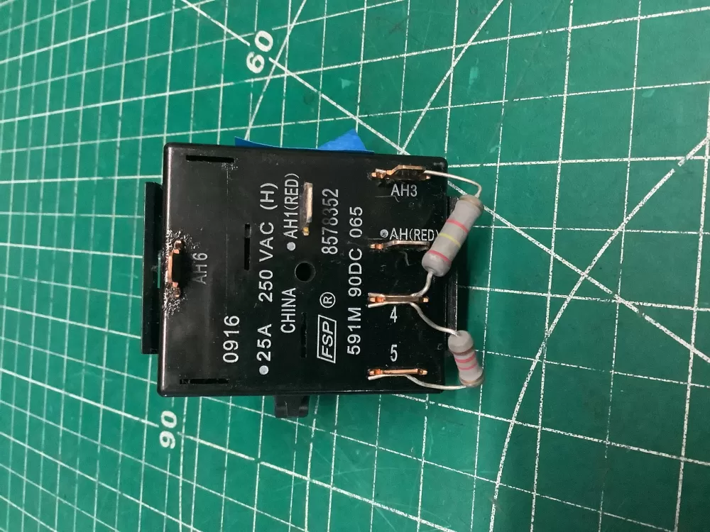 Maytag Whirlpool 8578352 Dryer Temperature Switch AZ207522 | SL160