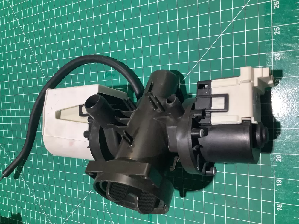 LG 3108ER1001E Washer Pump AZ131285 | SL239