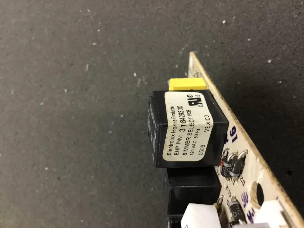 Kenmore 316429301 AP3837345 Oven Range Control Board  AZ79979 | NR1191