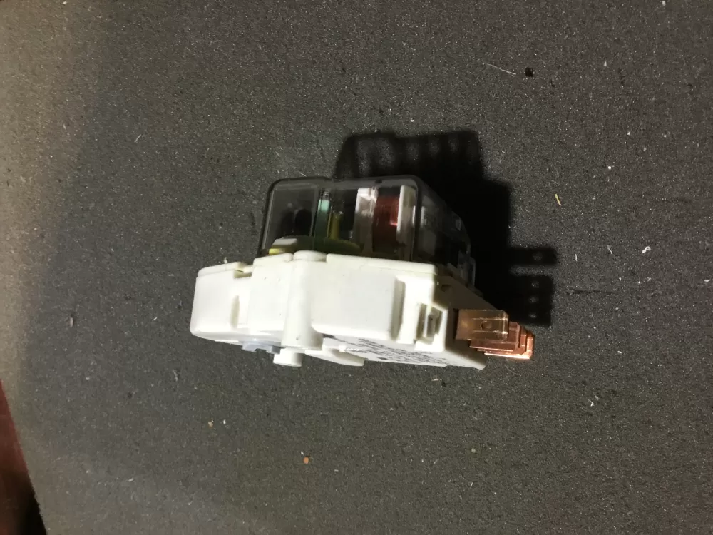Frigidaire Kenmore AP2111929 12762 Refrigerator Defrost Timer  AZ86175 | NR1545