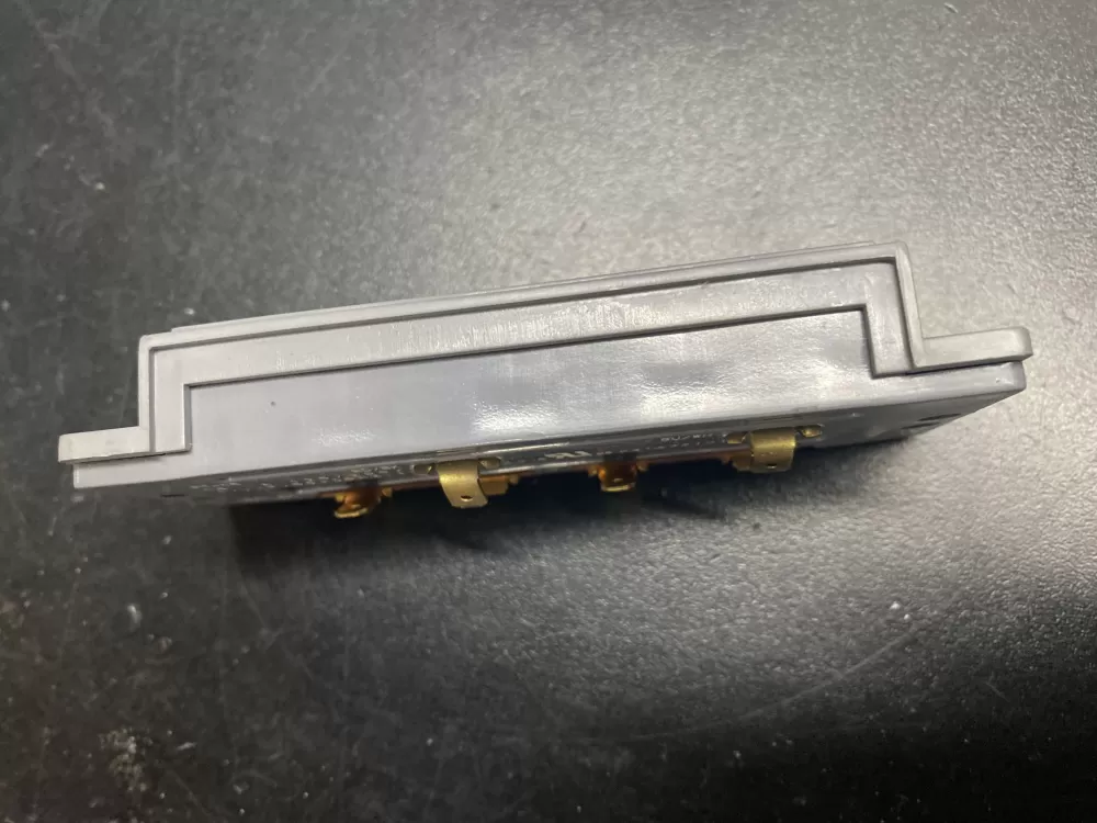 Frigidaire Kenmore Westinghouse Refrigerator Dispenser Switch AZ10674 | BK609