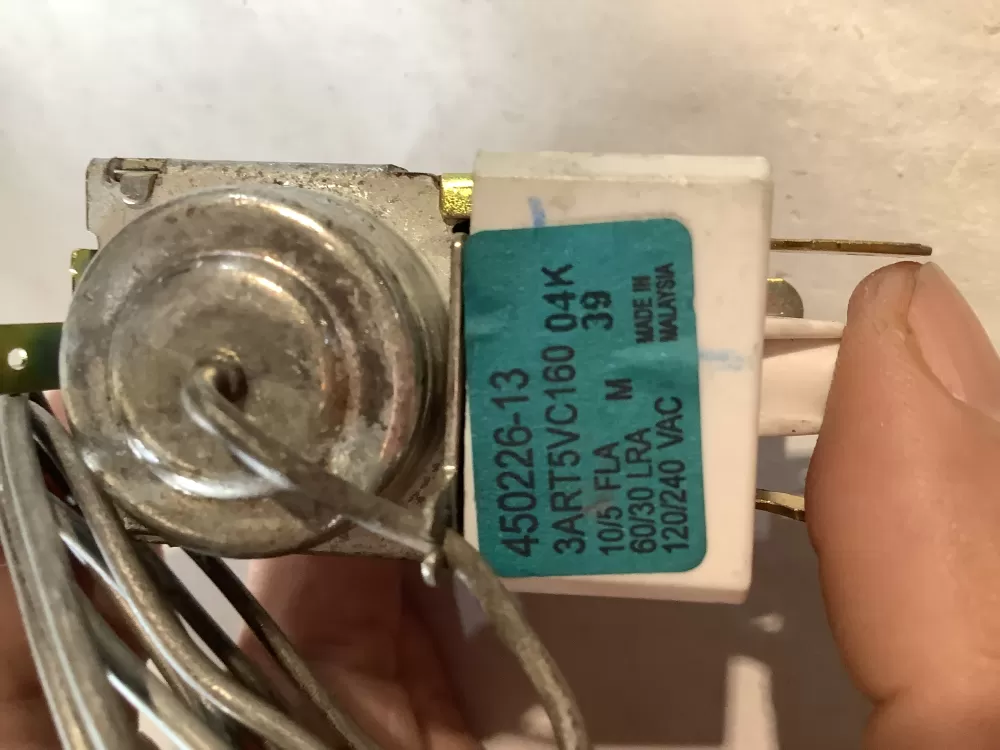 Frigidaire  Kenmore 450226-13 Refrigerator Temperature Control Thermostat