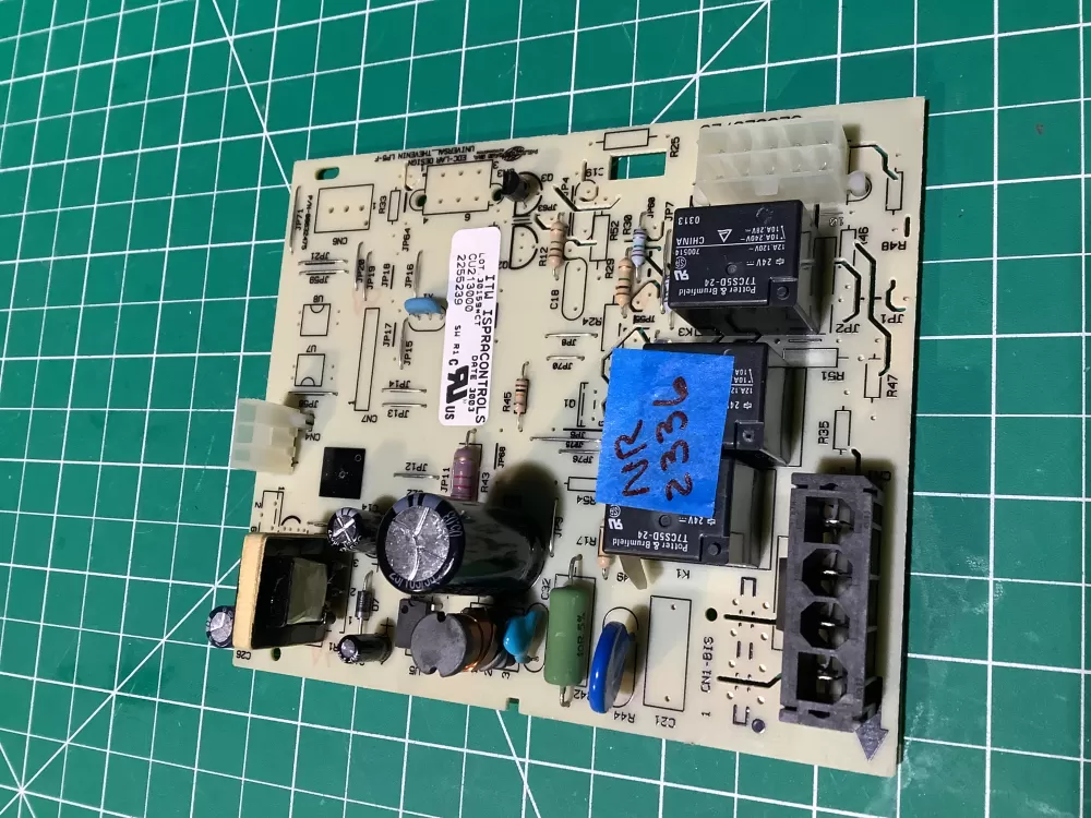 Whirlpool WPW10135090 Refrigerator Main Control Board AZ130908 | NR2336