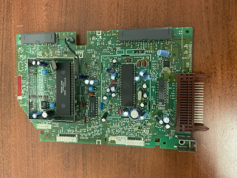 Sony CXPB0424  MC144143P1  QDVN9329  C3318302  CXA1465AS  1-646-719-12  Sony