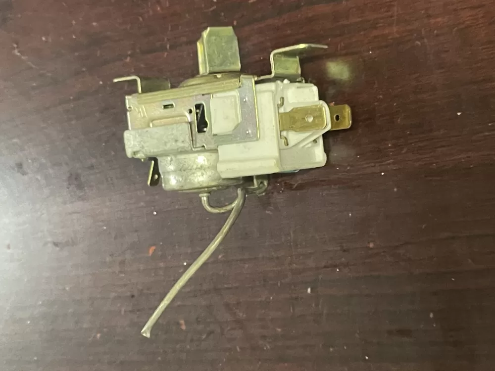 Kenmore 450226-13 Refrigerator Temperature Control Thermostat AZ97316 | Wm1696