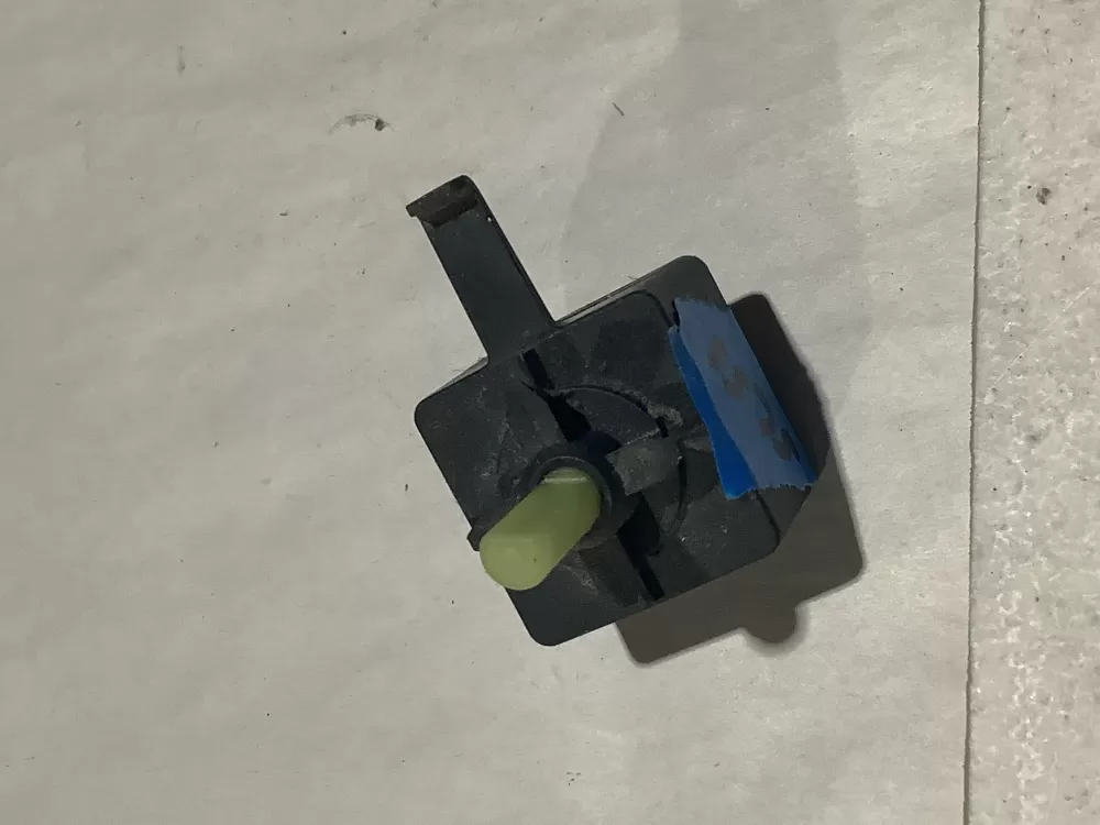 Maytag  Admiral 63718170 Dryer Start Switch