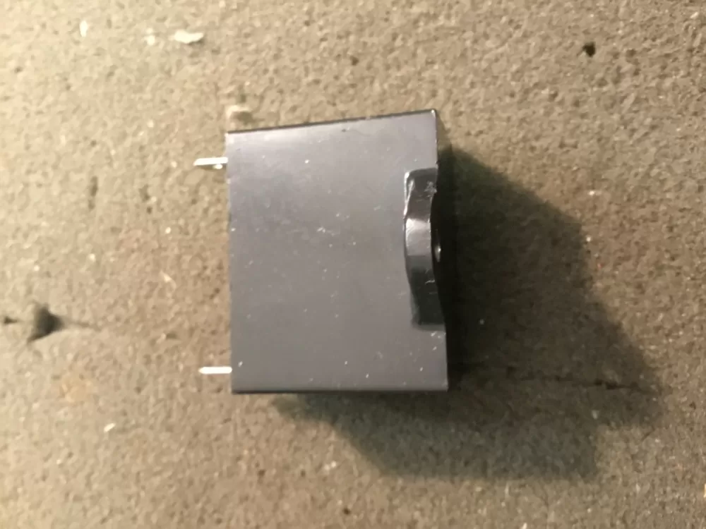 Frigidaire 10uf OTR Microwave Capacitor AZ100761 | NR132