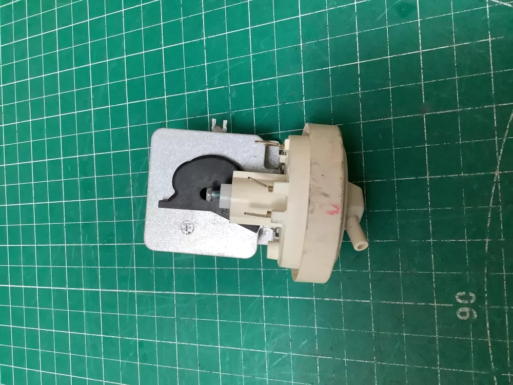 Whirlpool WH12X10076 Washer Pressure Switch AZ224291 | SL85