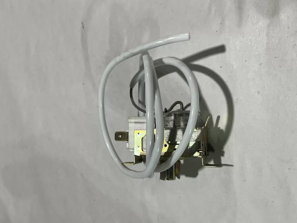 Electrolux  Frigidaire  Whirlpool  Maytag  Kenmore 450226-16 Refrigerator Thermostat