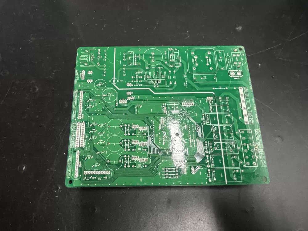 LG EBR67348001 12 Refrigerator Control Board AZ12382 | 581
