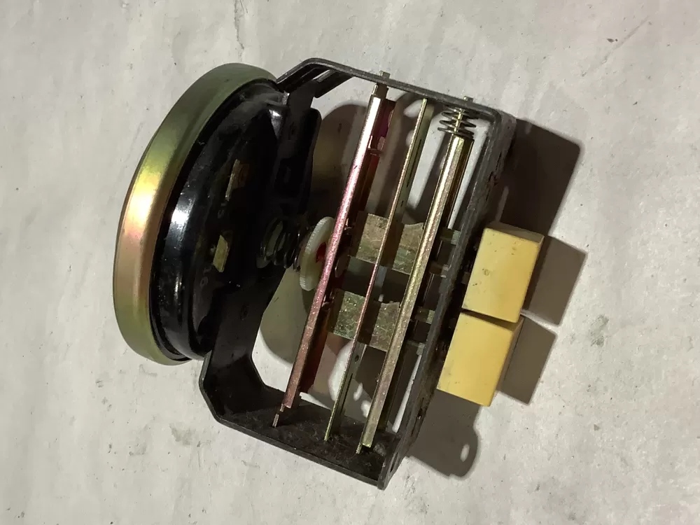 Maytag Washer Water Level Switch 2-05617 E43739 AZ123087 | Sl204