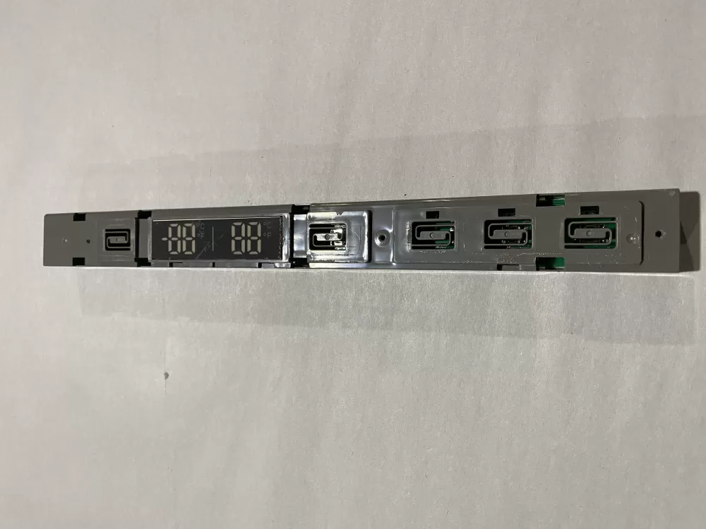 LG EBR76683901 Refrigerator Control Board AZ176507 | BK713