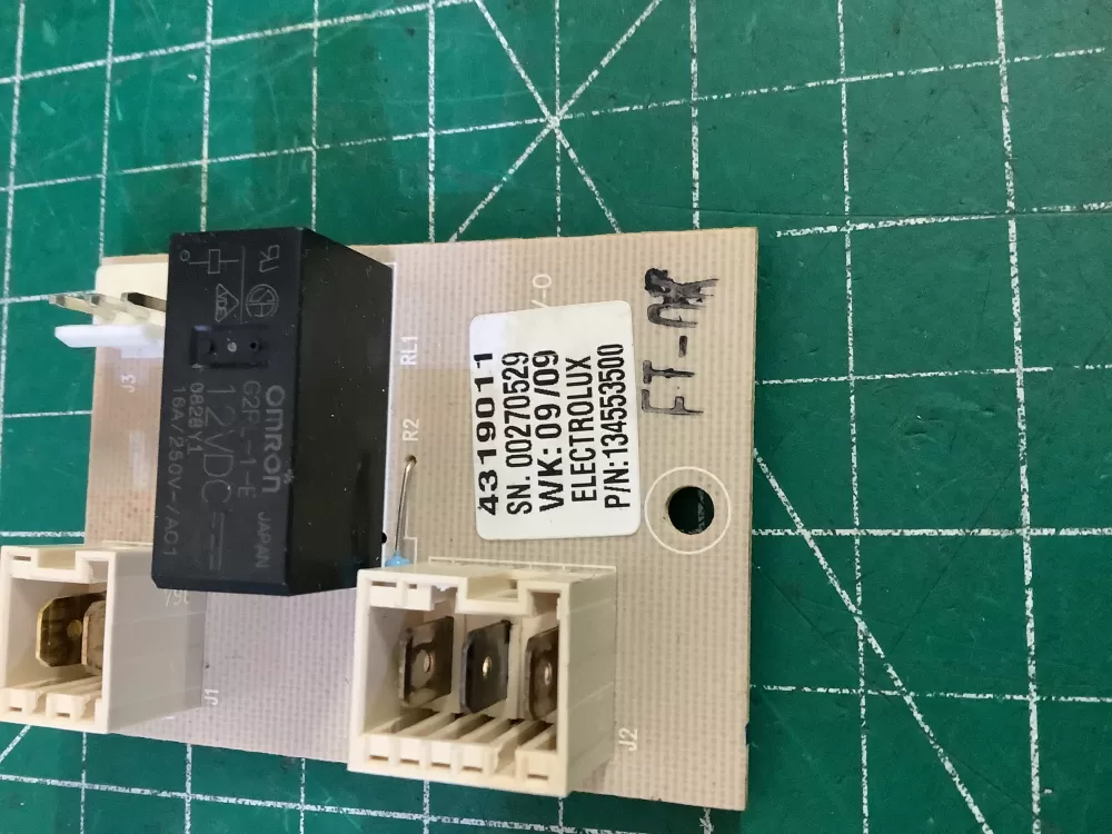 Frigidaire Electrolux 134553500 Washer Control Board Heater AZ192324 | NR547