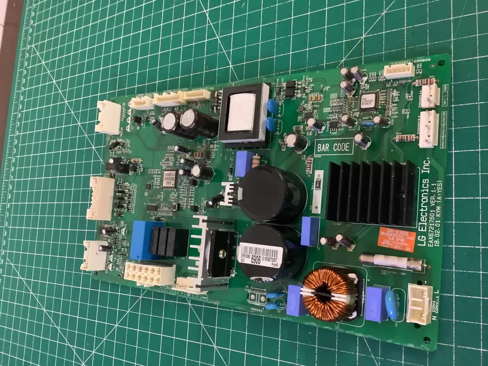 LG EBR83806906 Refrigerator Control Board AZ205500 | NR560