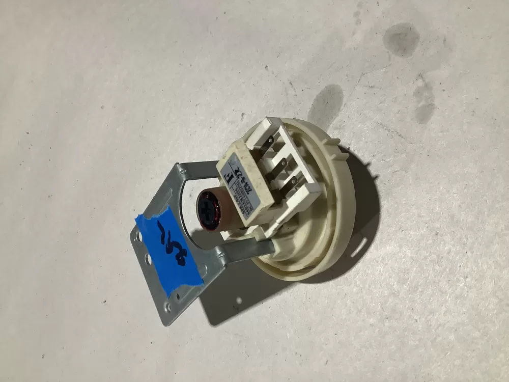 LG Kenmore 6601ER1006G Washer Pressure Switch AZ114704 | Sl92