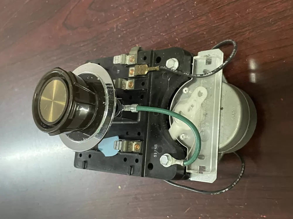 Maytag 37381850 Dryer Speed Queen Timer Speed Queen AZ93743 | Wm1088