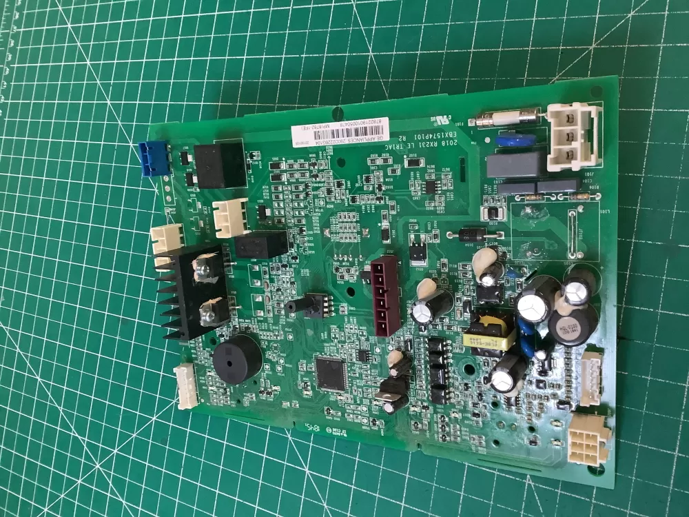 GE 290D2226G104 WH18X28642 Refrigerator Control Board