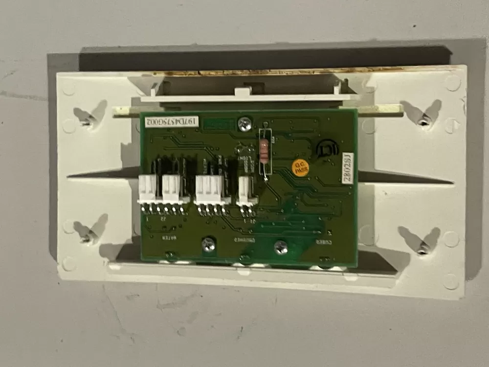 GE 197D4575G002 Refrigerator Control Board Dispenser