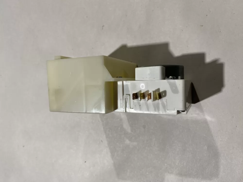 Frigidaire 242303001 Refrigerator Damper Motor Assembly AZ139912 | BK2381