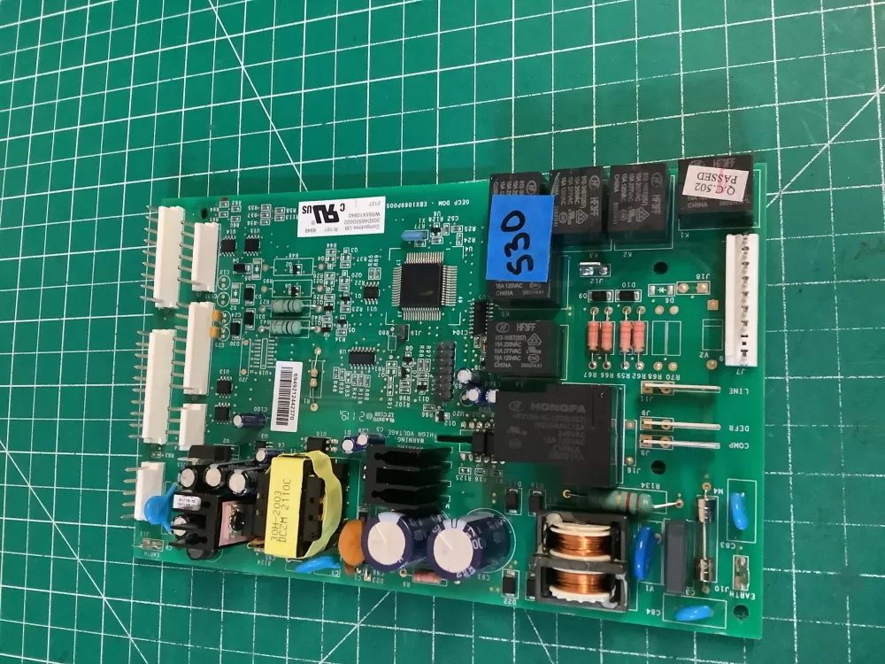 GE 200D6221G028 EBX1110P002 Refrigerator Control Board AZ227910 | NR195