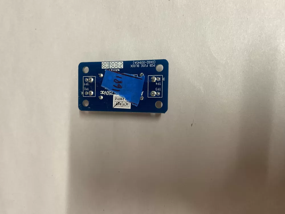 Samsung DA92-00945A Refrigerator Control Board Fuse Block  AZ210526 | BK1681