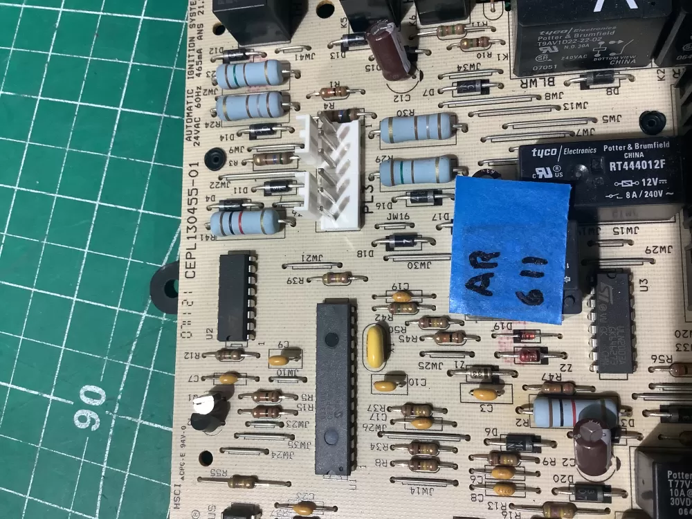 Carrier CEPL130455-01 Furnace Control Board AZ193122 | AR611