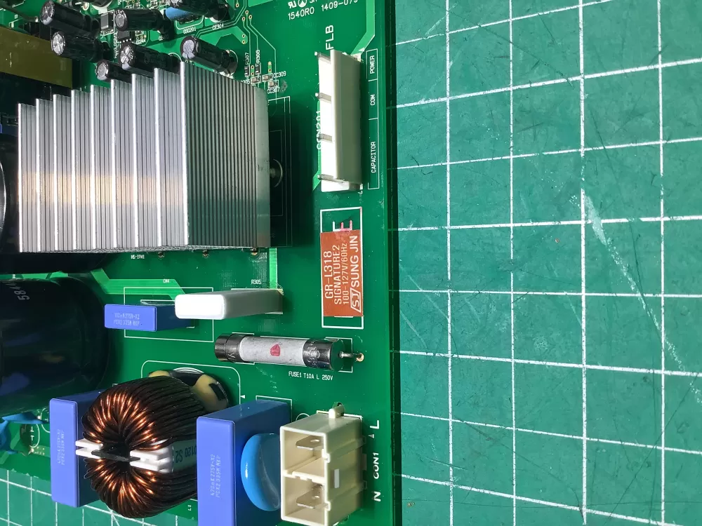 GE GR-L318 Control Board AZ144732 | AR2376