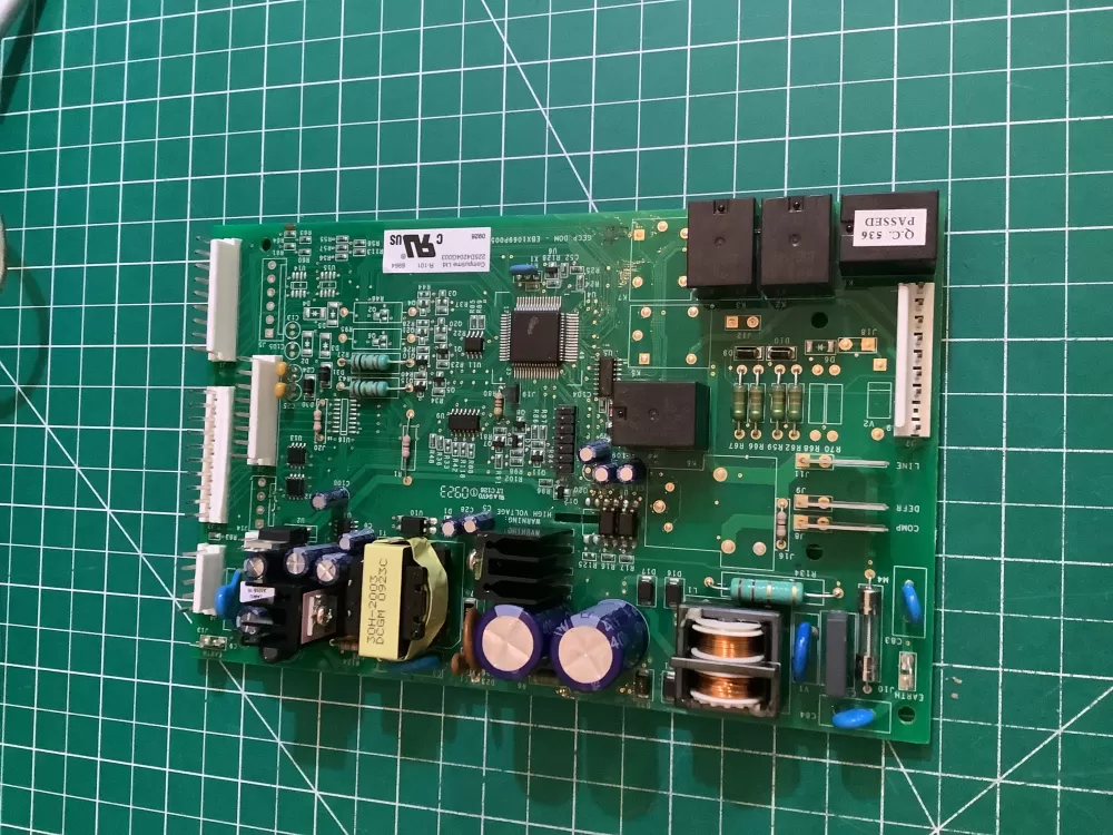 GE WR55X10968 225D4204G003 Refrigerator Main Control Board AZ152354 | NR1505
