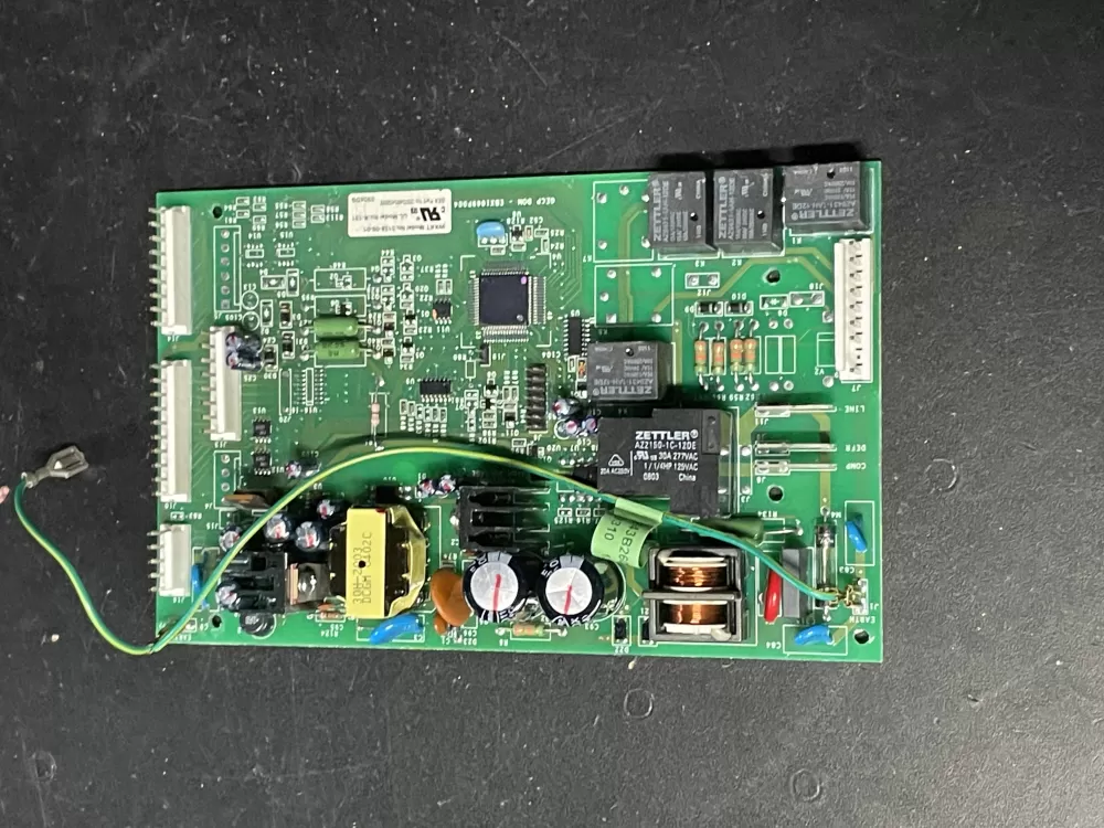 GE Hotpoint 200D4854G009 EBX1069P004 Refrigerator Control Board AZ19699 | WM1129