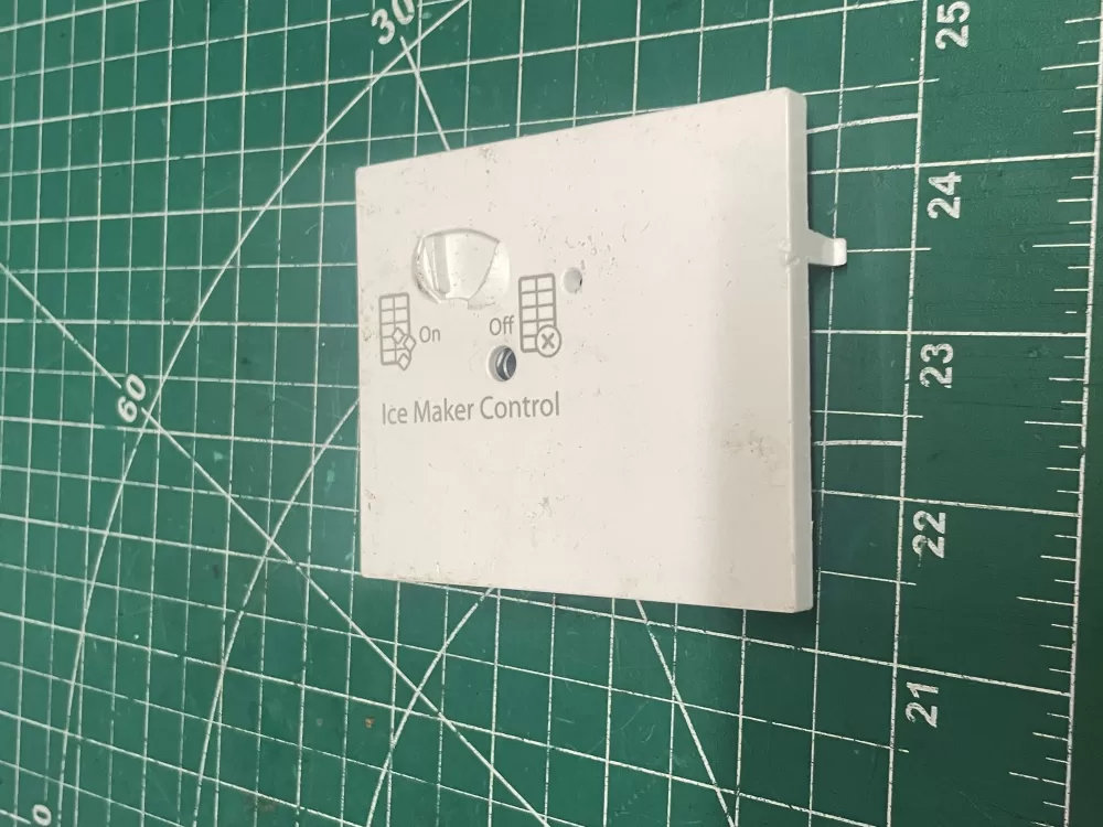 Maytag W10518660 Refrigerator Control Board Refrigerator AZ204000 | Wm2190