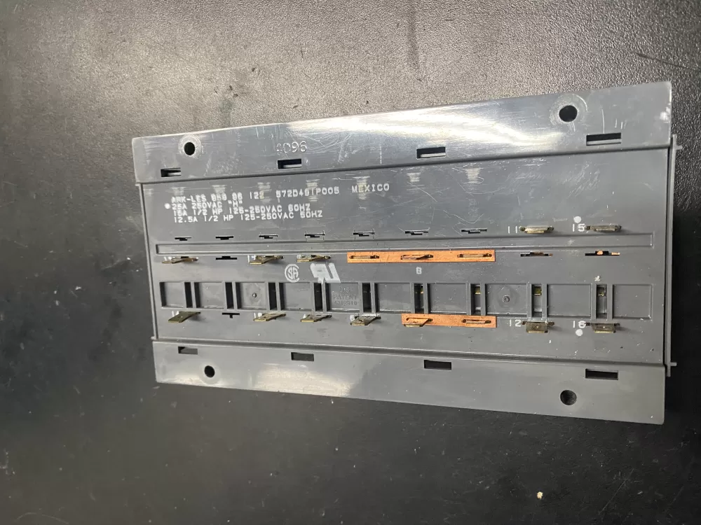 GE 572D491P005 Dryer Control Board Switch AZ21799 | BK975